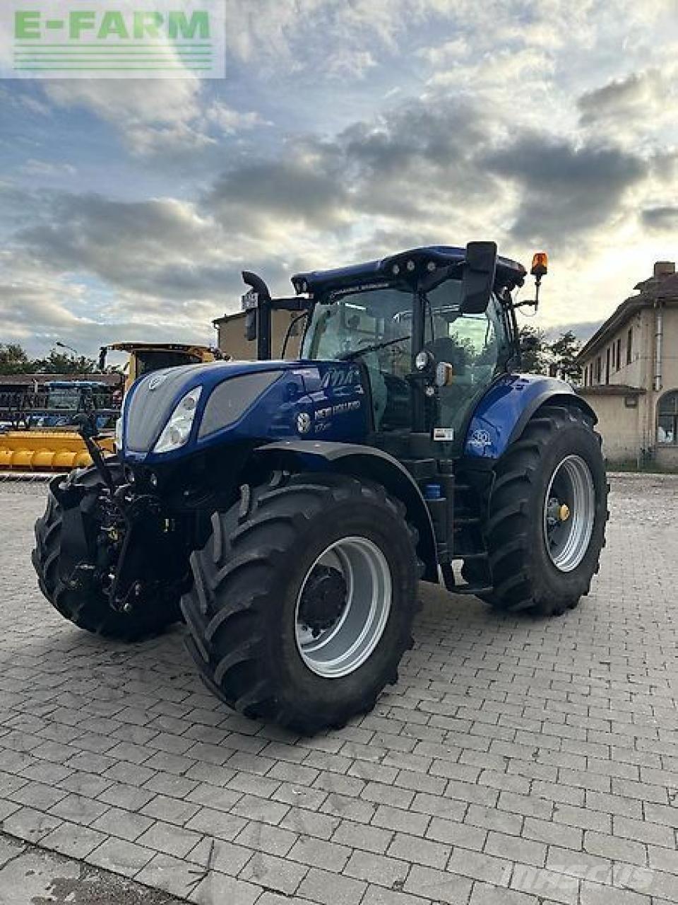 New Holland t7.270 Tractors