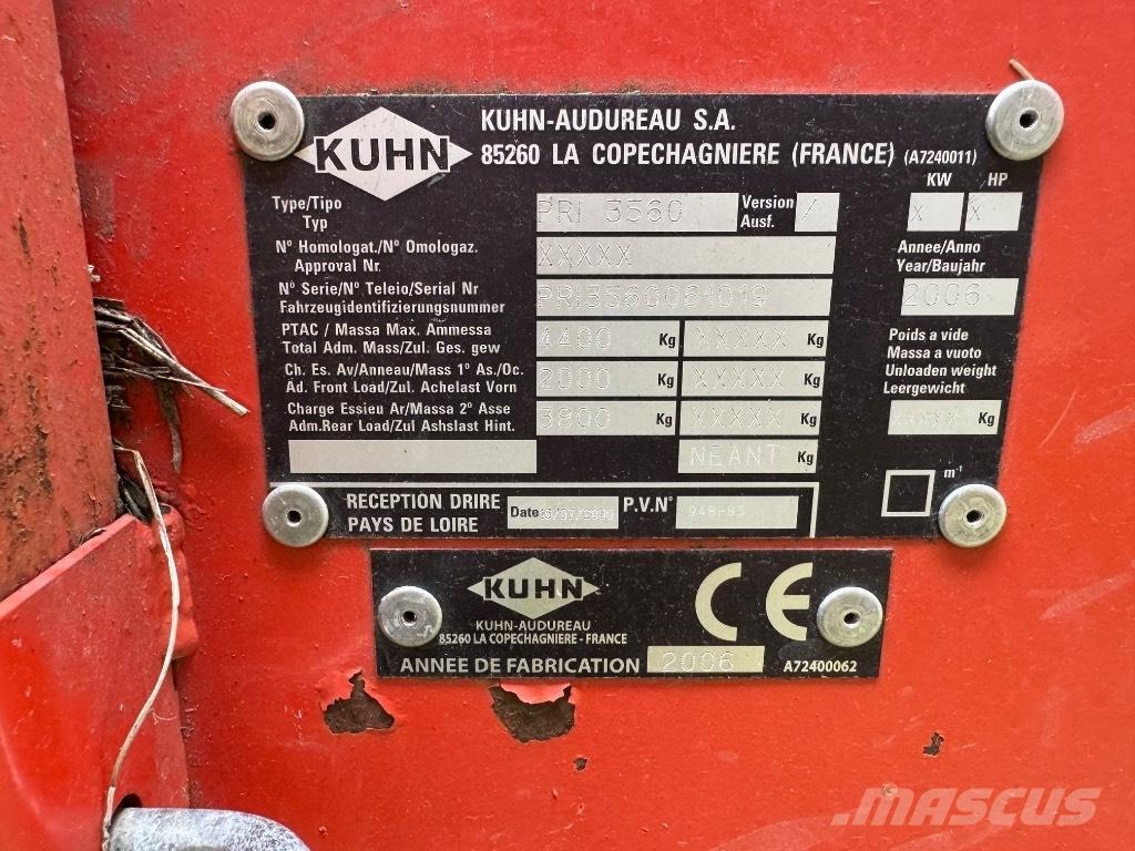 Kuhn Primor 3560 Bale shredders, cutters and unrollers