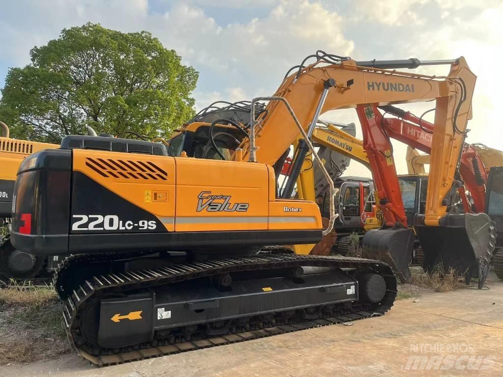 Hyundai R220LC-9S Crawler excavators