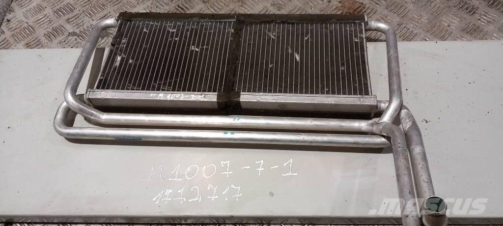 Scania R 440.    1772717 Booms and arms