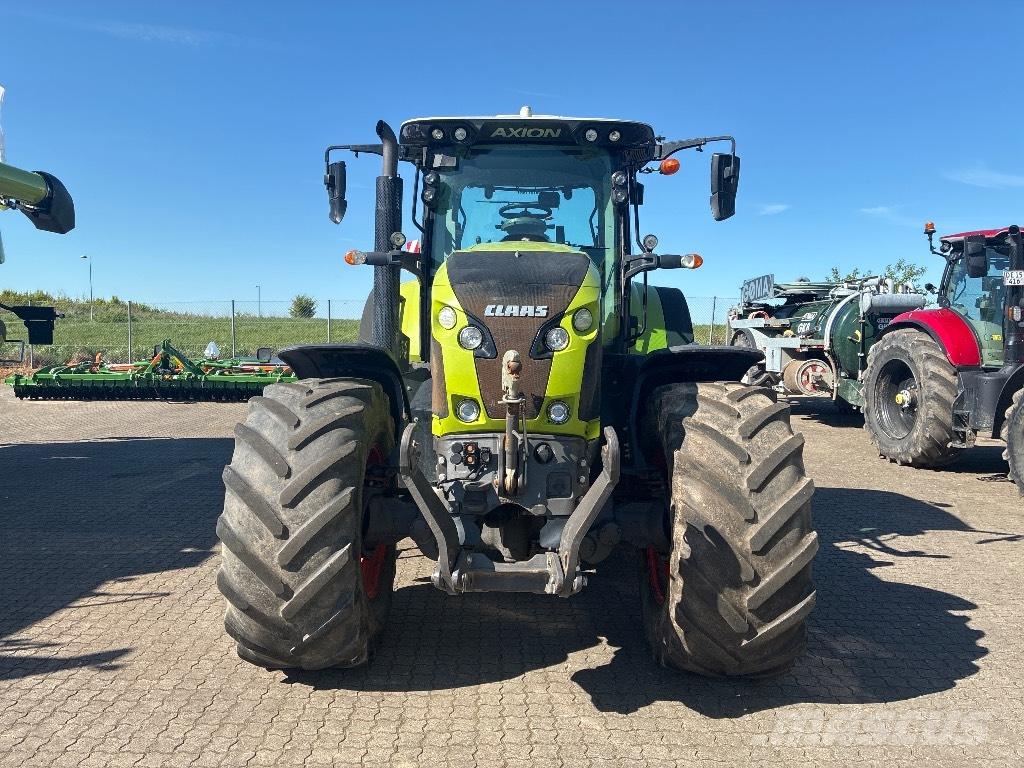 CLAAS AXION 830 CIS+ Tractors