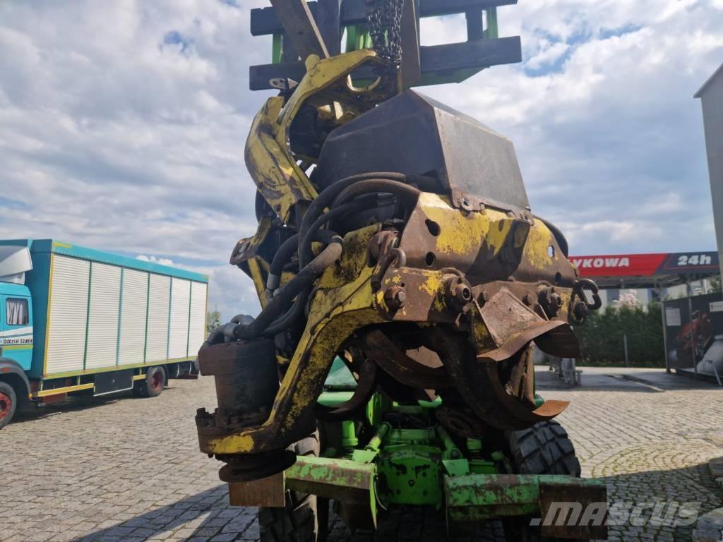 John Deere H 754 Harvester heads