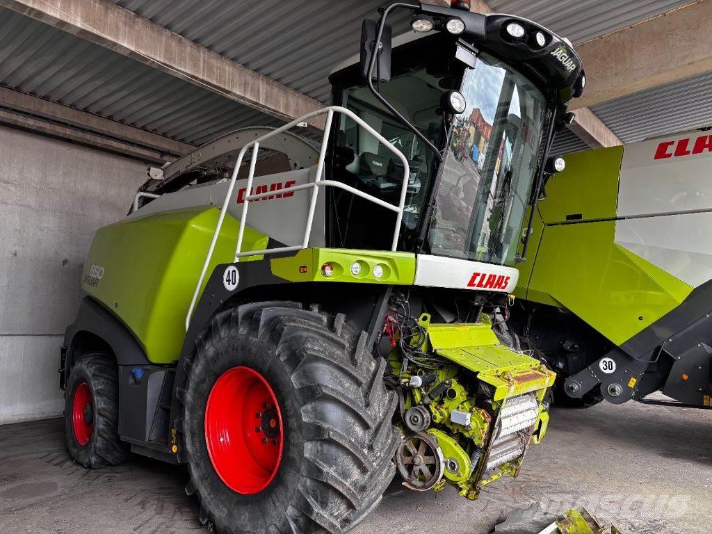 CLAAS Jaguar 850 Forage harvesters