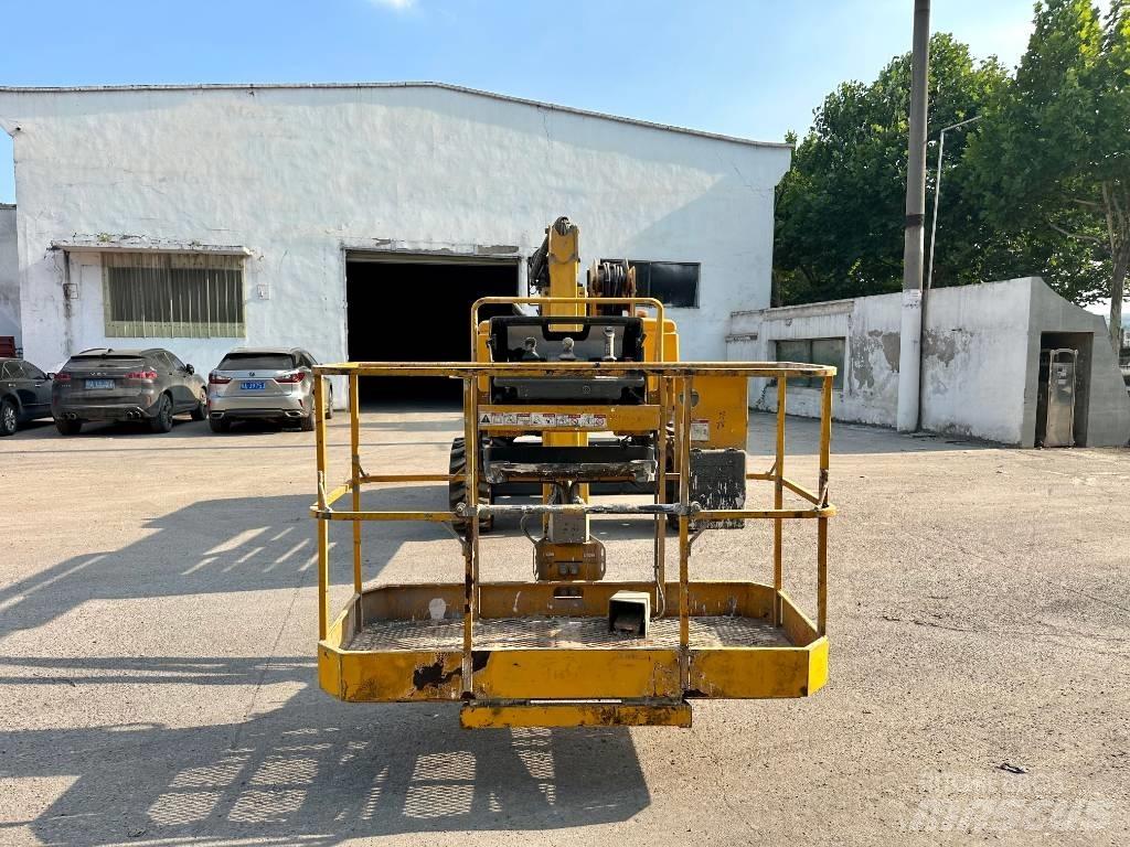 Haulotte HA16RTJ Articulated boom lifts