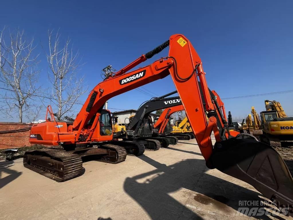 Doosan DH225-7 Mini excavators  7t - 12t