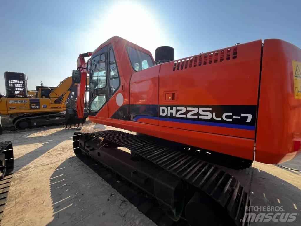 Doosan DH225-7 Mini excavators  7t - 12t