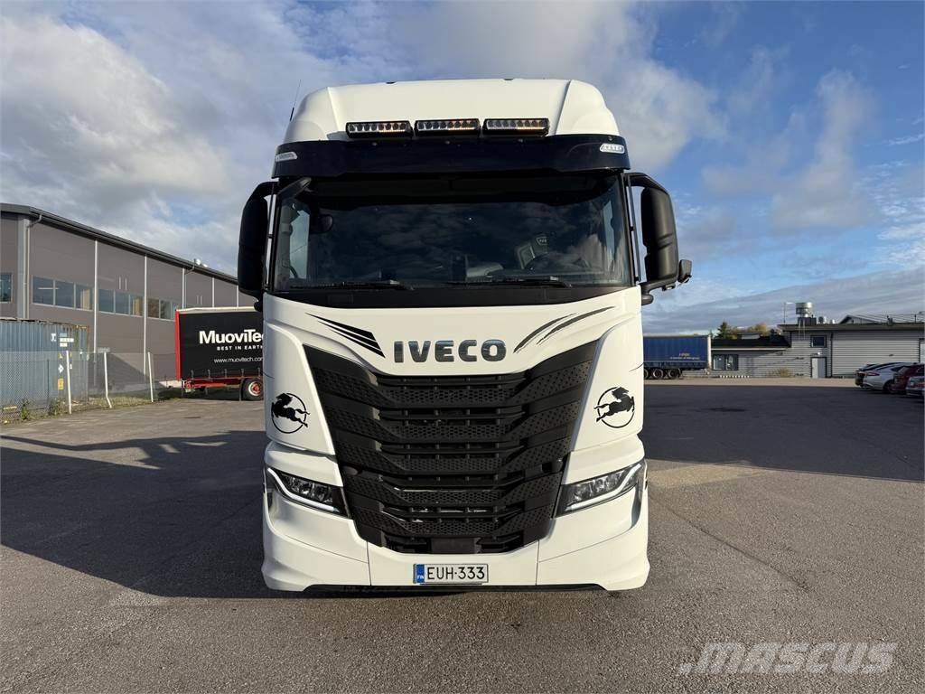 Iveco AS280 6X2 Hook lift trucks