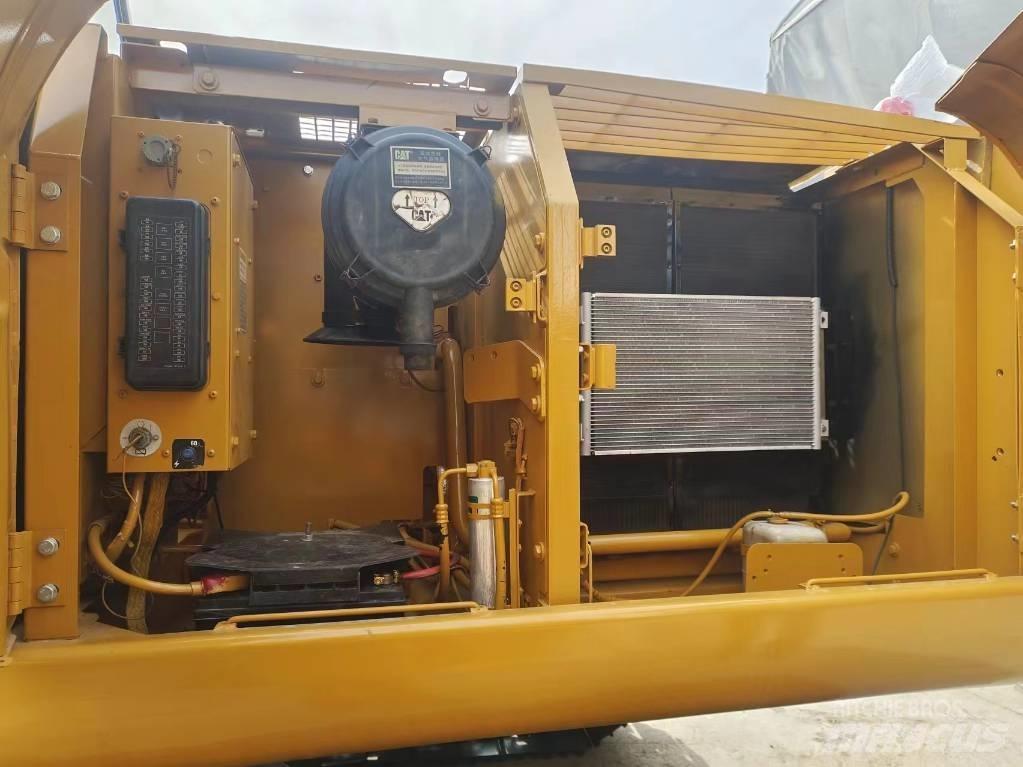 CAT 320 C L Crawler excavators