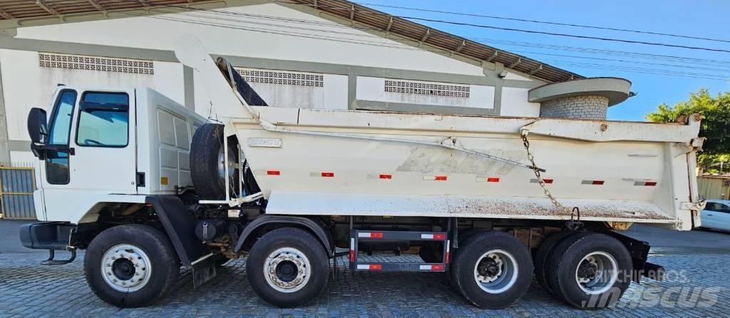 Ford 2628 Tipper trucks