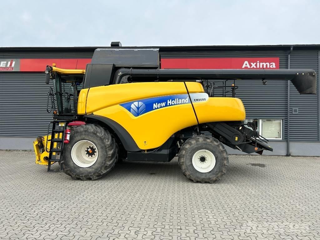 New Holland CR 9080 Combine harvesters