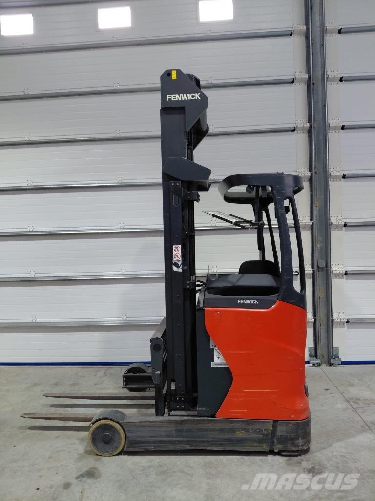 Linde R 14 Reach truck