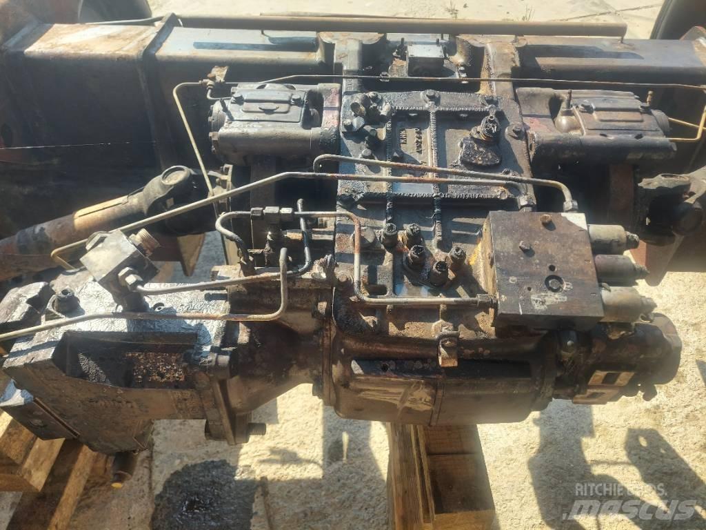 CLAAS Lexion 670 Combine harvester accessories
