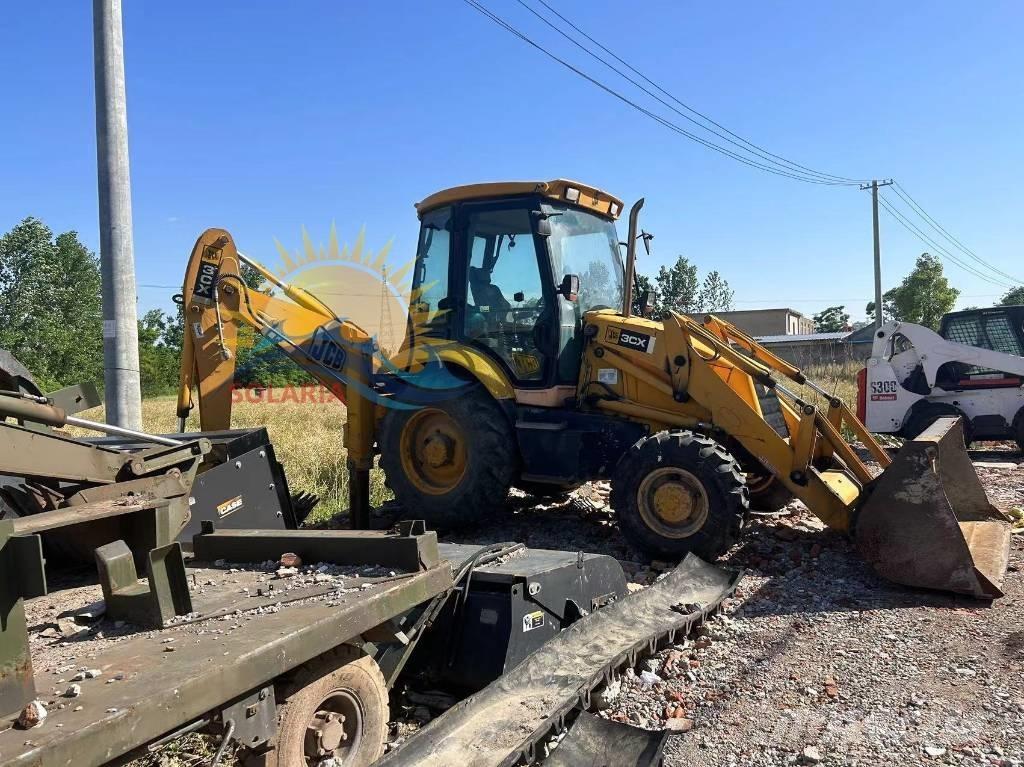 JCB 3 CX Backhoe