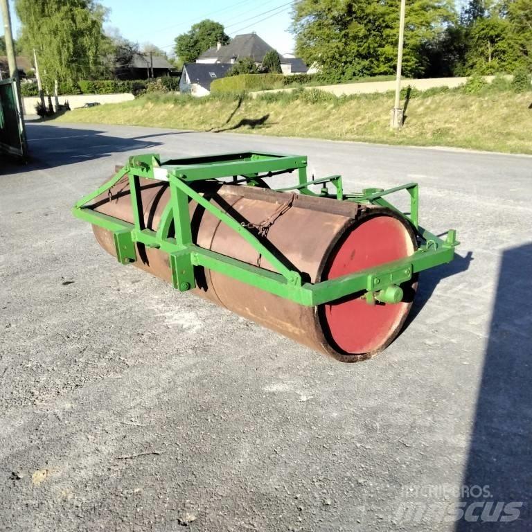  FERJU ROULEAU LISSE Other tillage machines and accessories