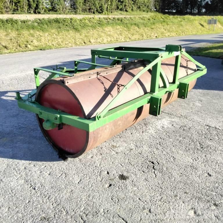  FERJU ROULEAU LISSE Other tillage machines and accessories