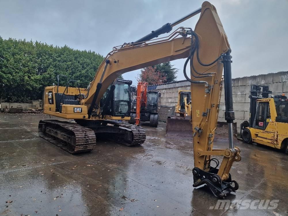 CAT 323 Crawler excavators