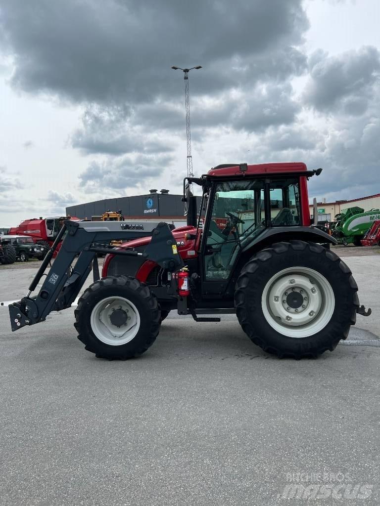 Valtra A 83 Tractors