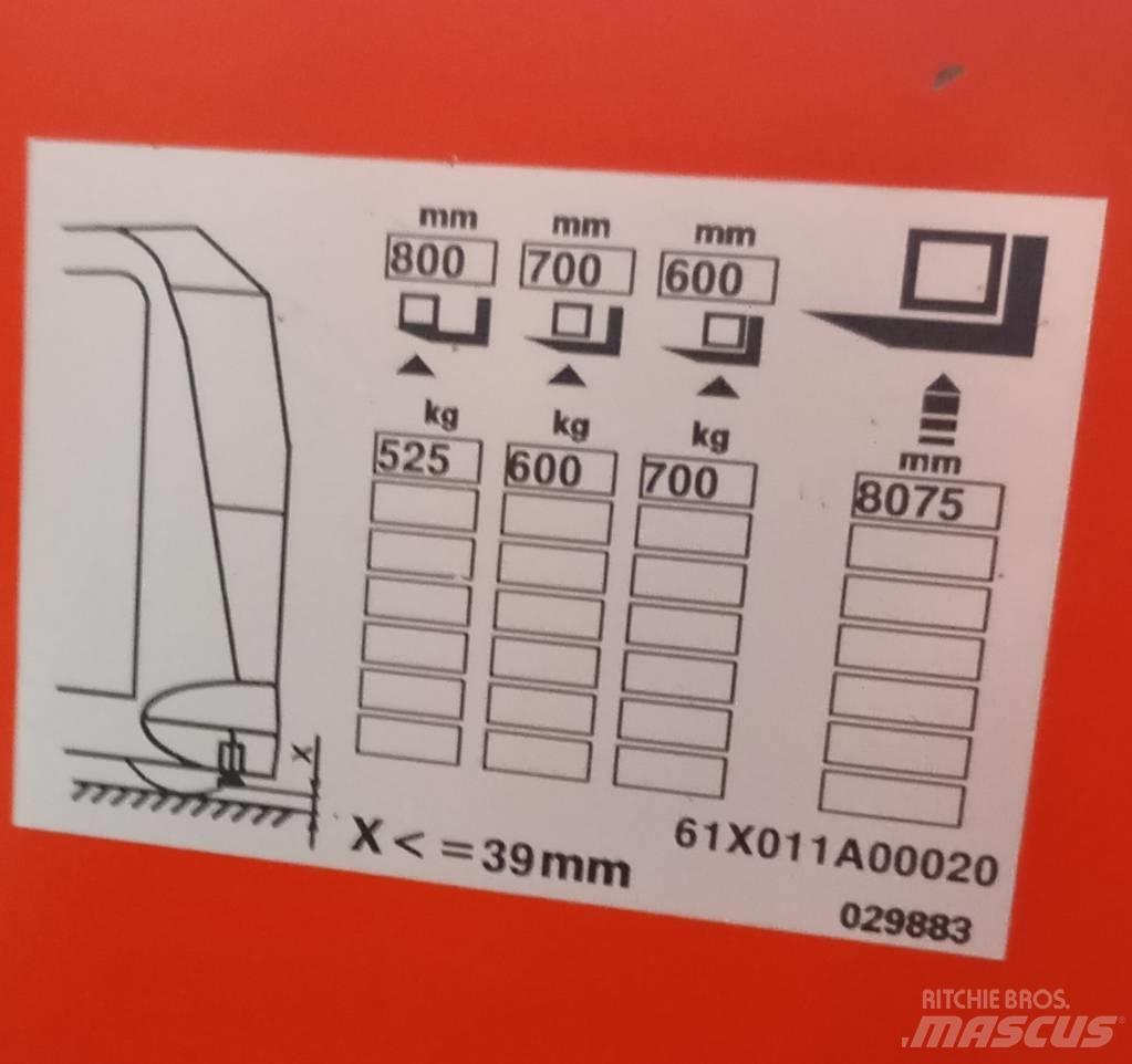 Linde K 011 Reach truck