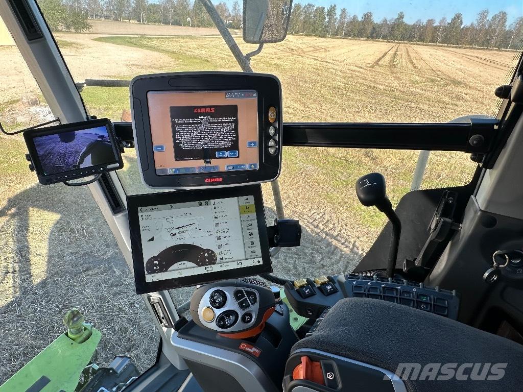 CLAAS Tucano 320 Combine harvesters