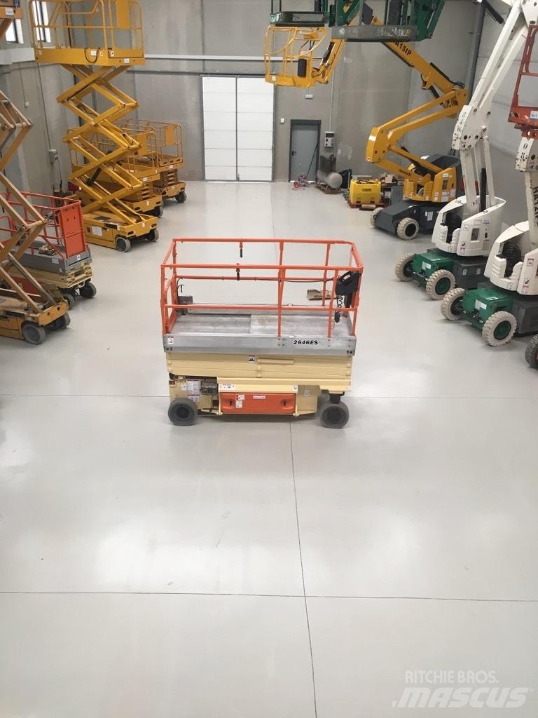 JLG 2646 ES Scissor lifts