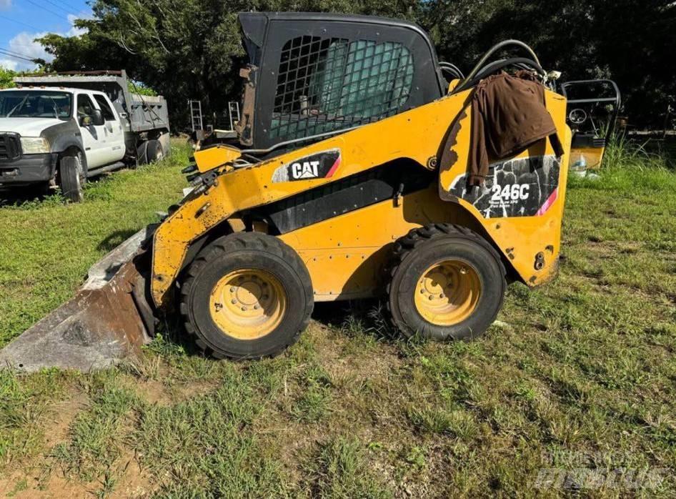 CAT 248C Skid steer loaders