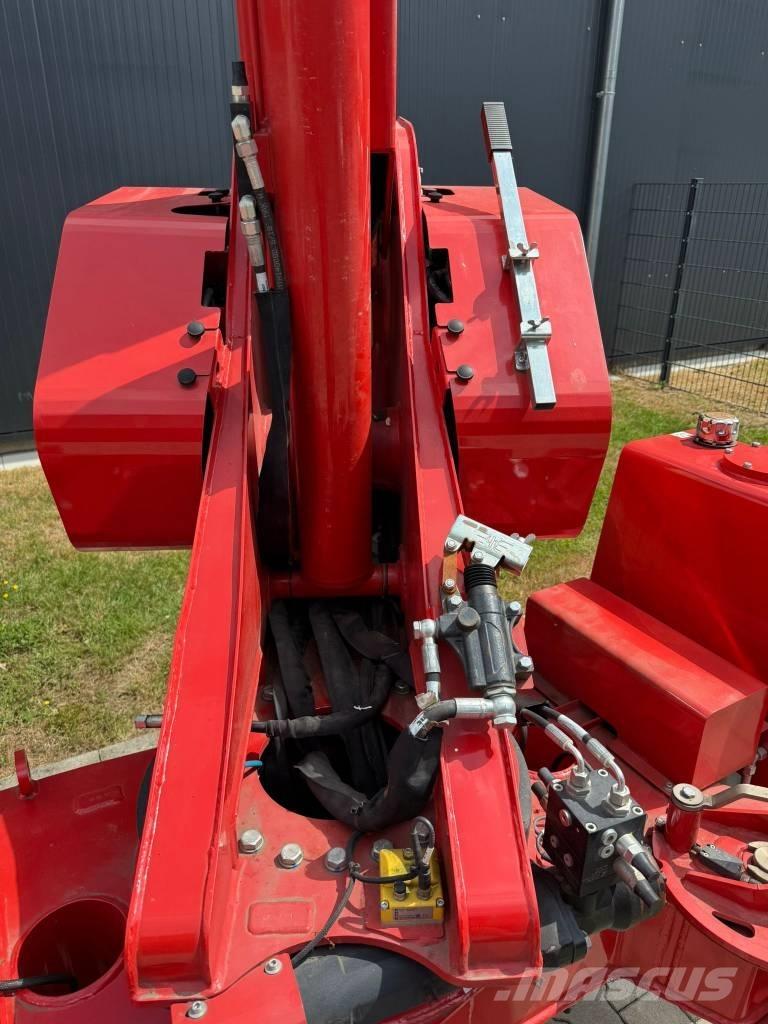 CMC S 25 Articulated boom lifts