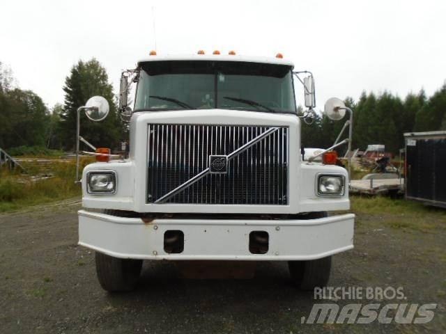 Volvo WG Truck mounted cranes