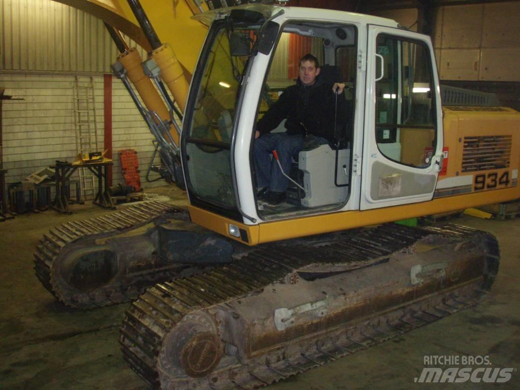 Liebherr 934 Crawler excavators