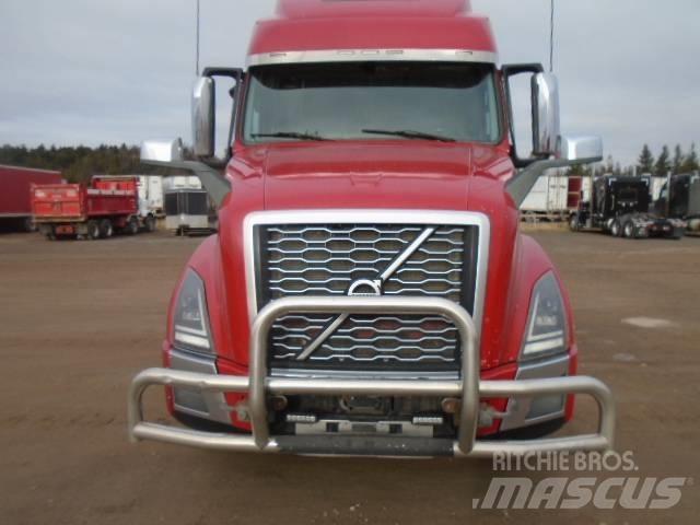 Volvo VNL Other trucks