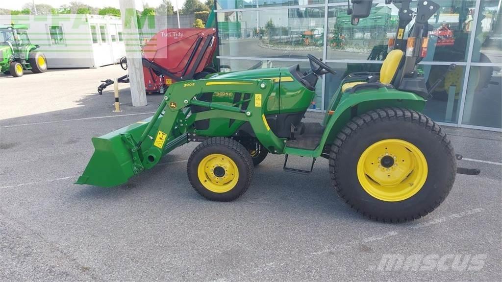 John Deere 3025E Tractors