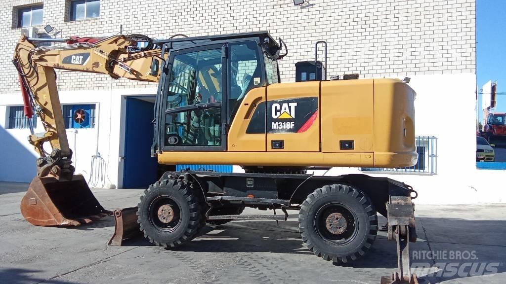 CAT M318F Wheeled excavators