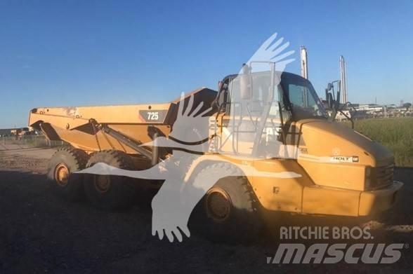 CAT 725 Articulated Haulers