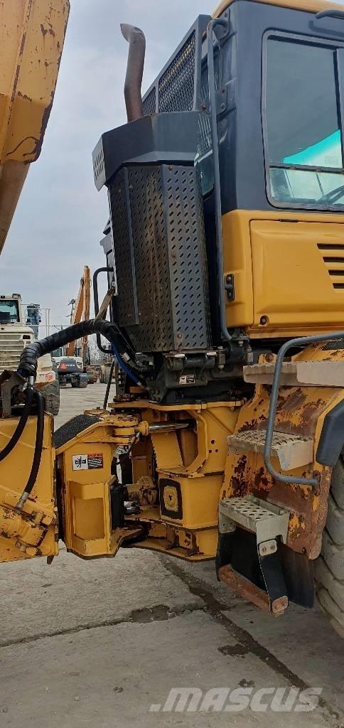 Bell B 30 D Articulated Haulers