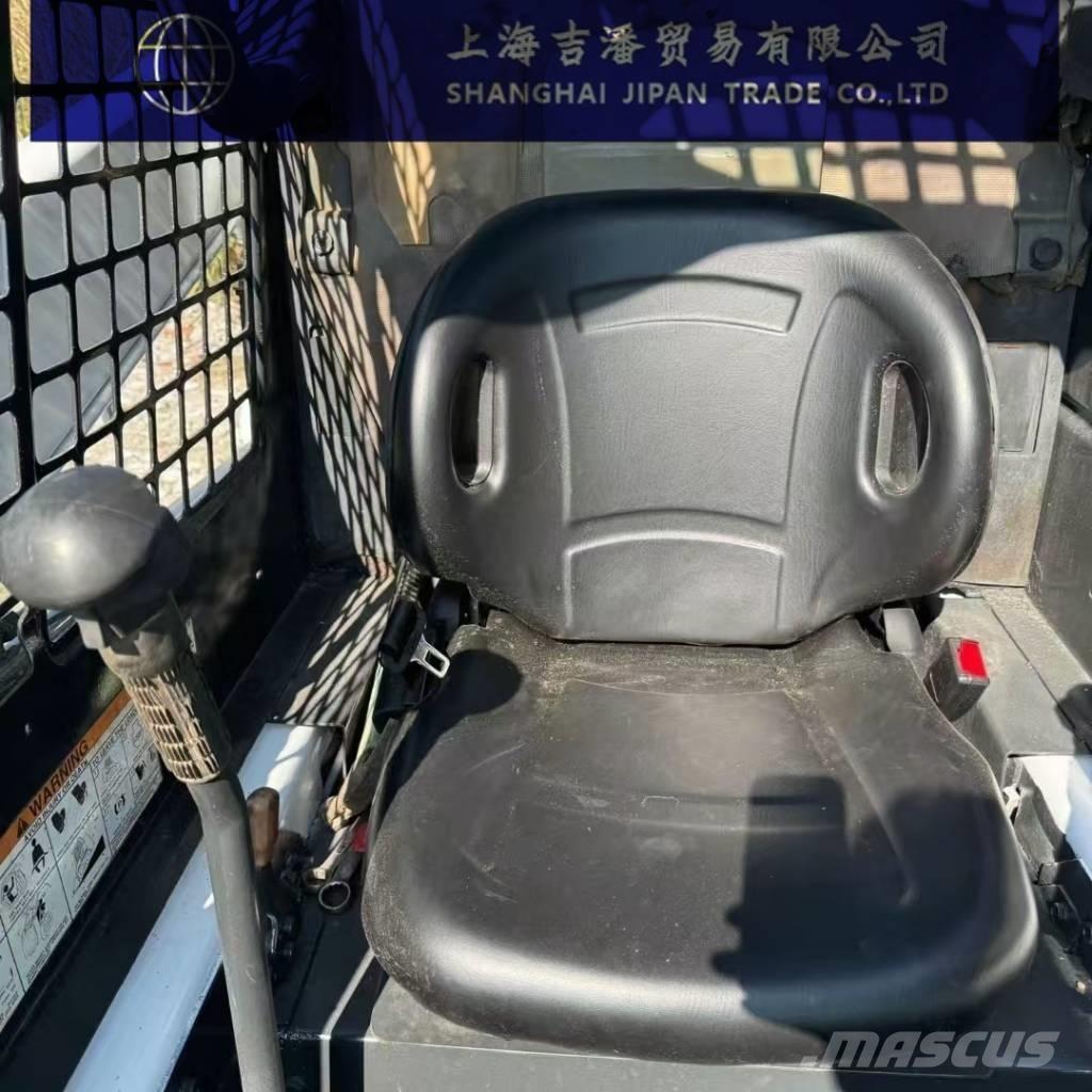 Bobcat S 130 Skid steer loaders