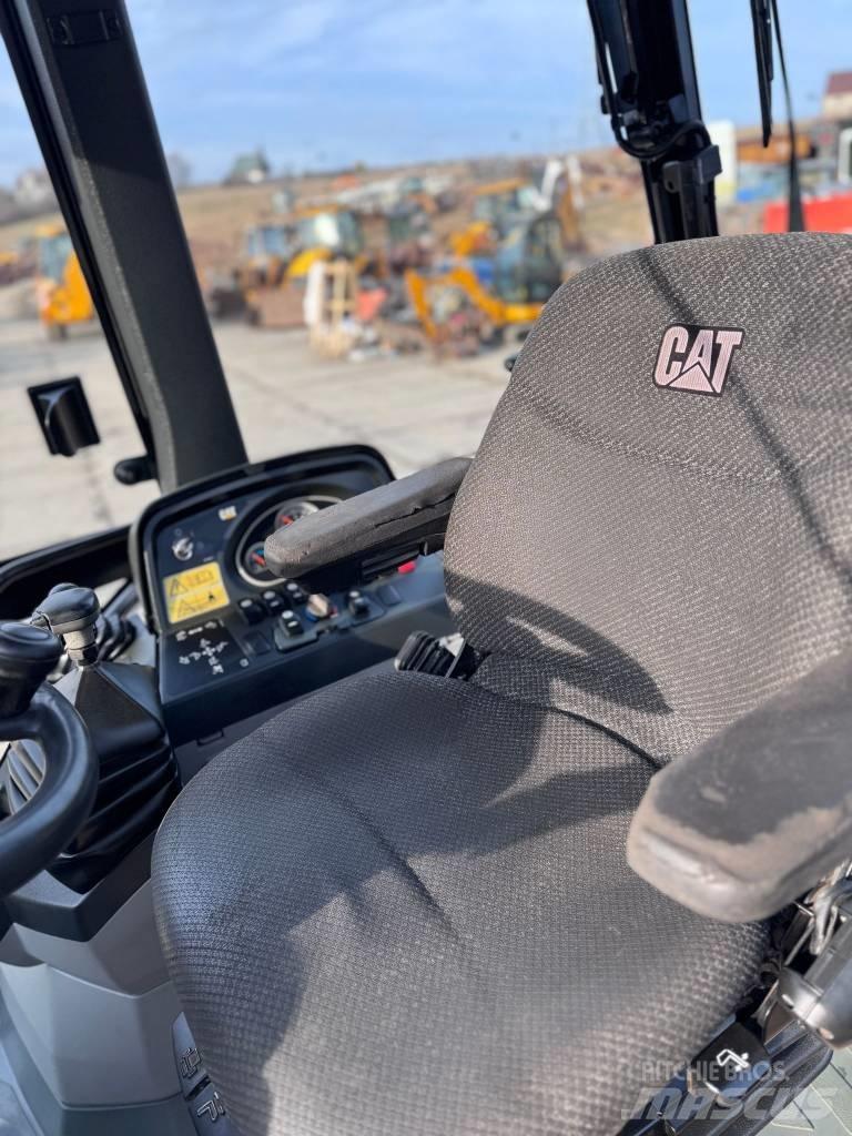 CAT 428 E Backhoe