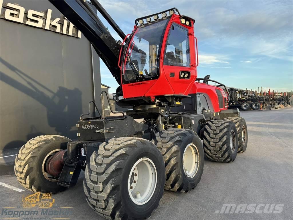Komatsu 901XC Harvesters