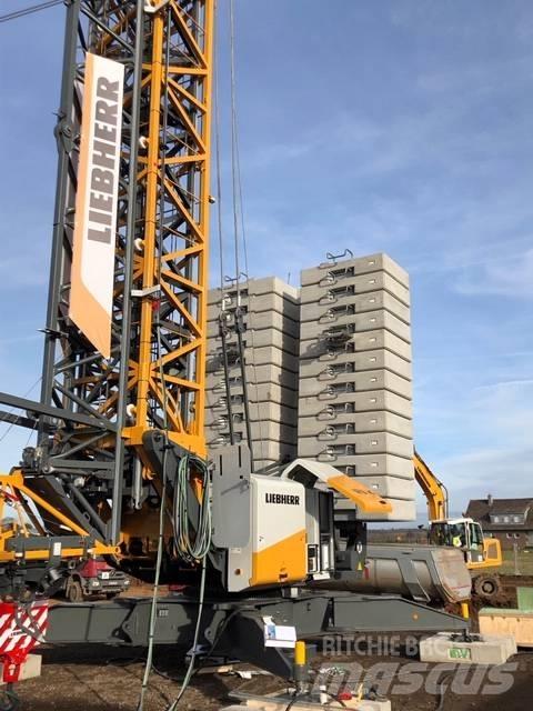 Liebherr 125K Tower cranes