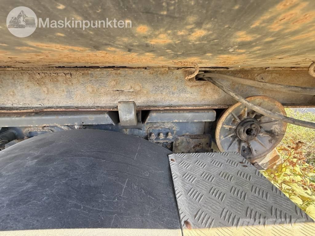 Volvo FH 520 Hook lift trucks