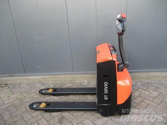 Toyota LWE 140 Low lifter