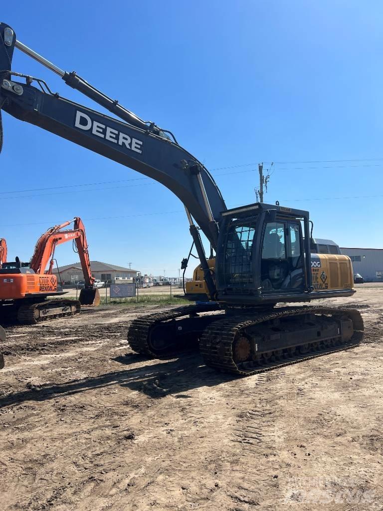 John Deere 300 Crawler excavators