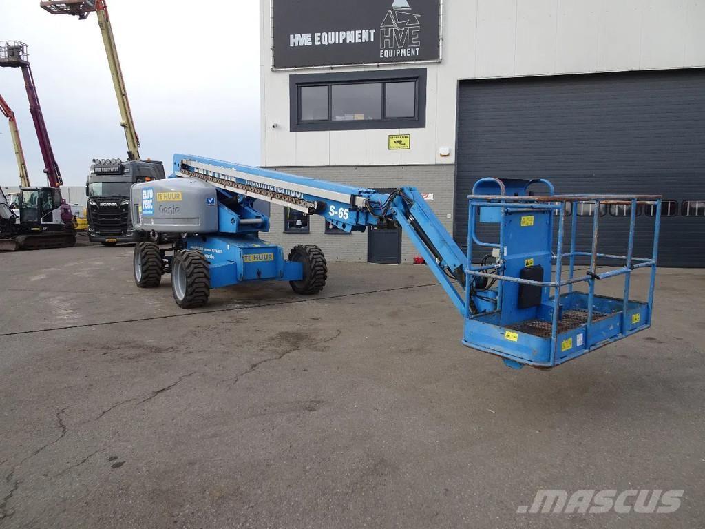 Genie S65 Telescopic boom lifts