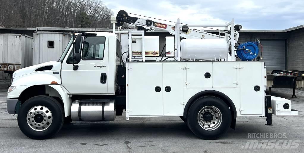 International 4400 Municipal / general purpose vehicles