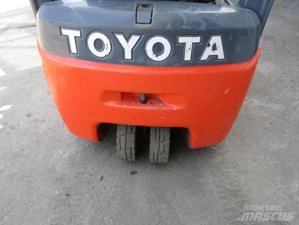 Toyota Elmotvikt Electric forklift trucks