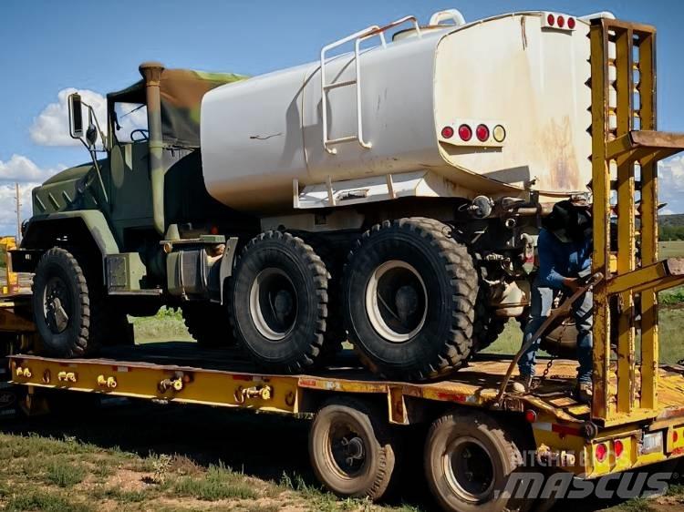 BMY M931A2 Water bowser