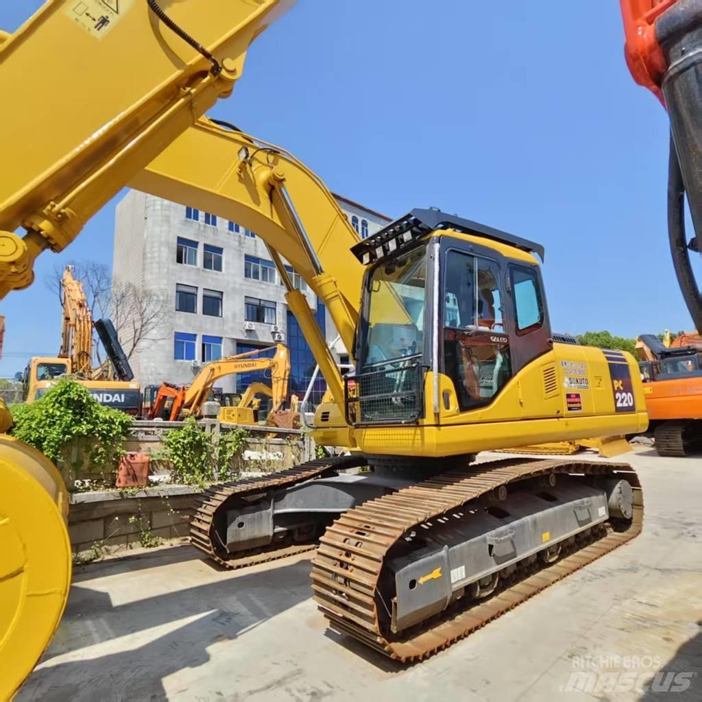 Komatsu PC 220 Crawler excavators