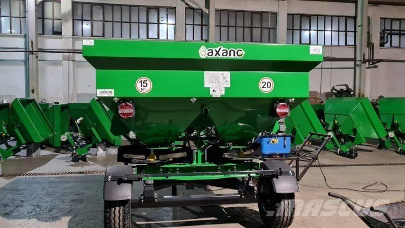 Axano AX3000 Mineral spreaders