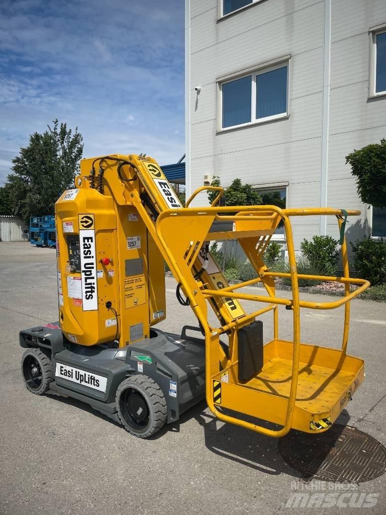 Haulotte Star 10 Used Personnel lifts and access elevators