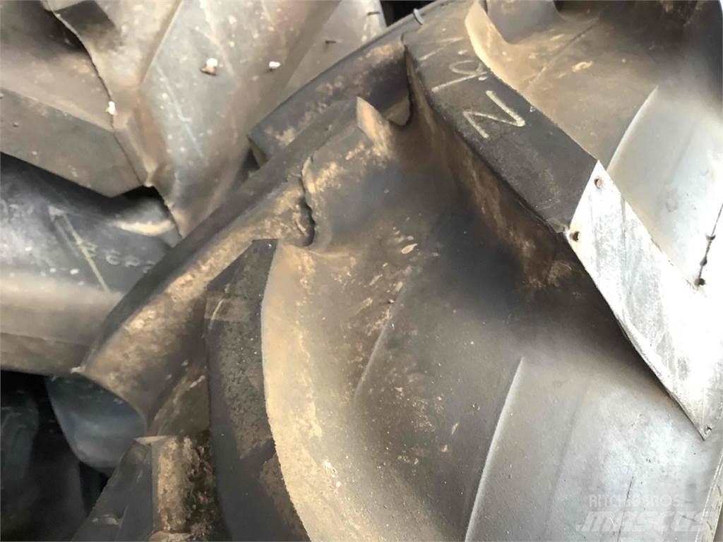 Pirelli 9.5 R20 Farm machinery