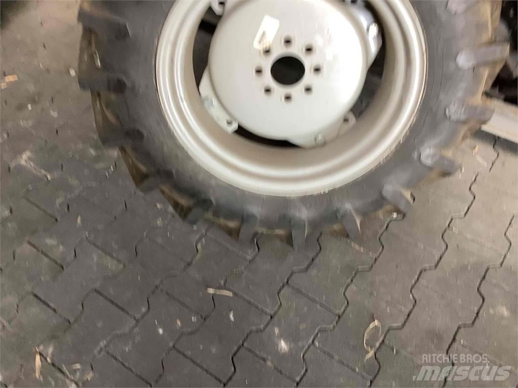 Pirelli 9.5 R20 Farm machinery