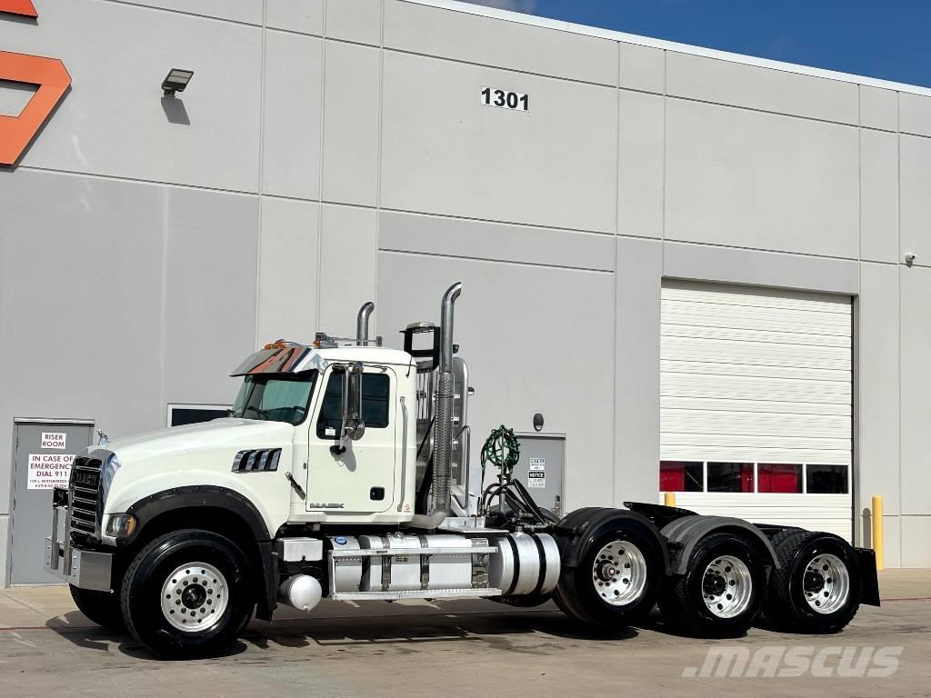 Mack GU713 Prime Movers